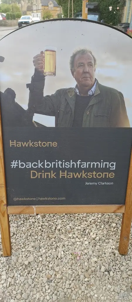 Helen and David Brown_The Mousetrap Inn_Bourton_review