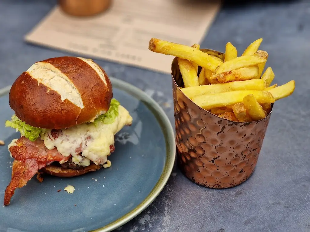 Menu_The Croft Restaurant_Bourton_image_8