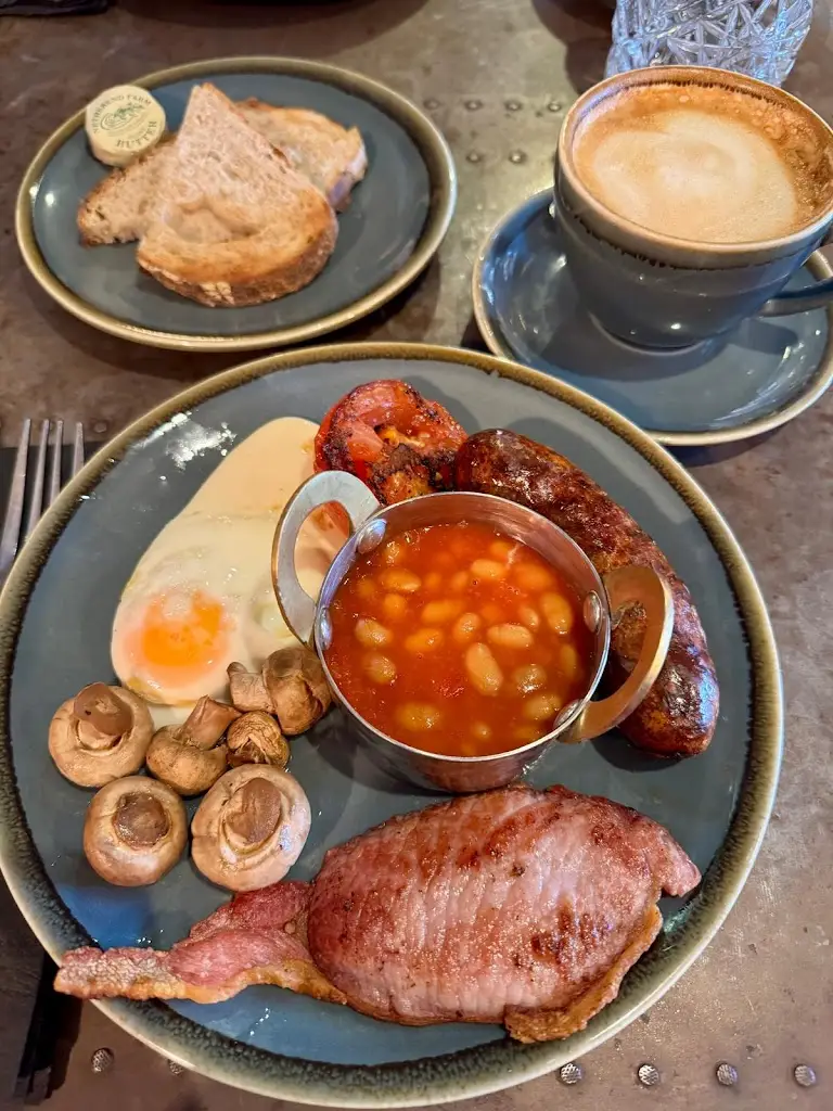 Shumin Ong_The Croft Restaurant_Bourton_review