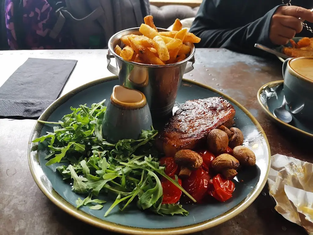 Danny Ha_The Croft Restaurant_Bourton_review