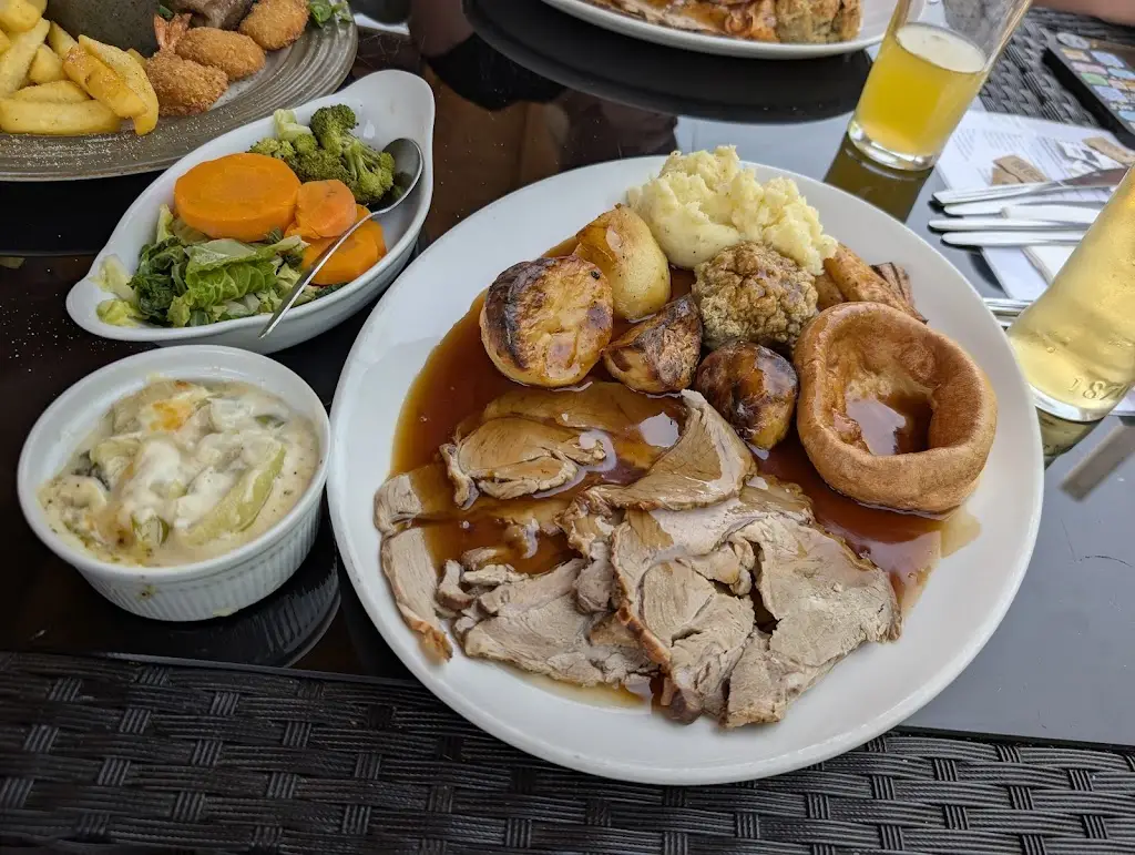 John Gale_The Ship Inn_Bovington Camp_review