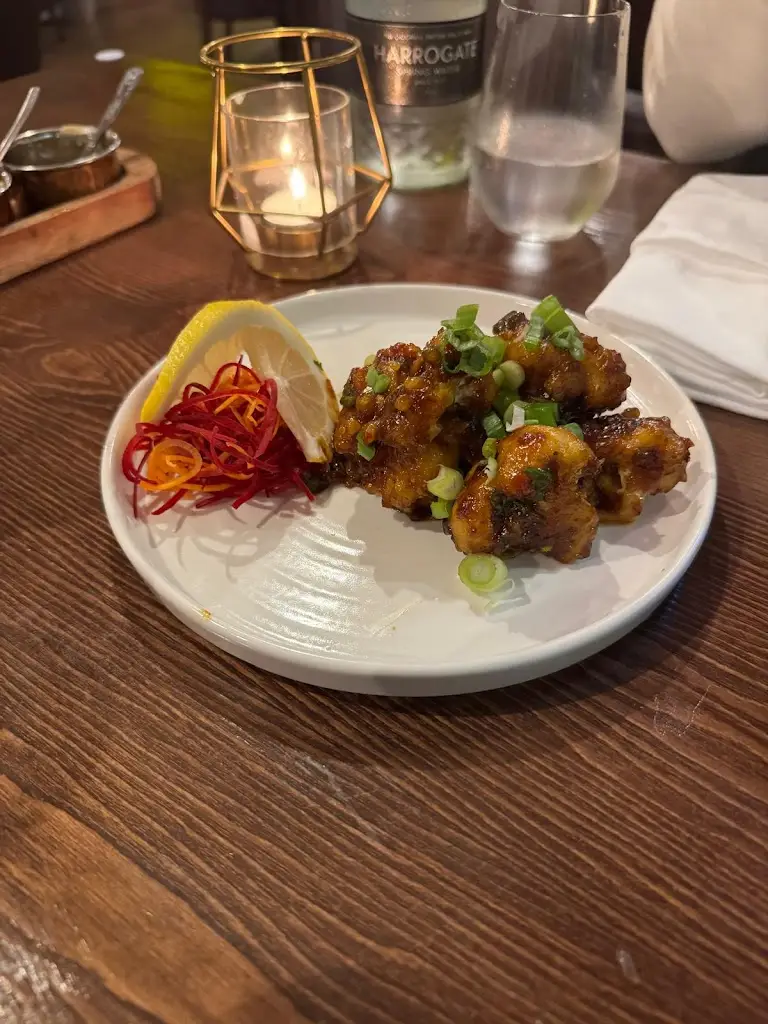 Jadugar_Bowdon_slider_image_3