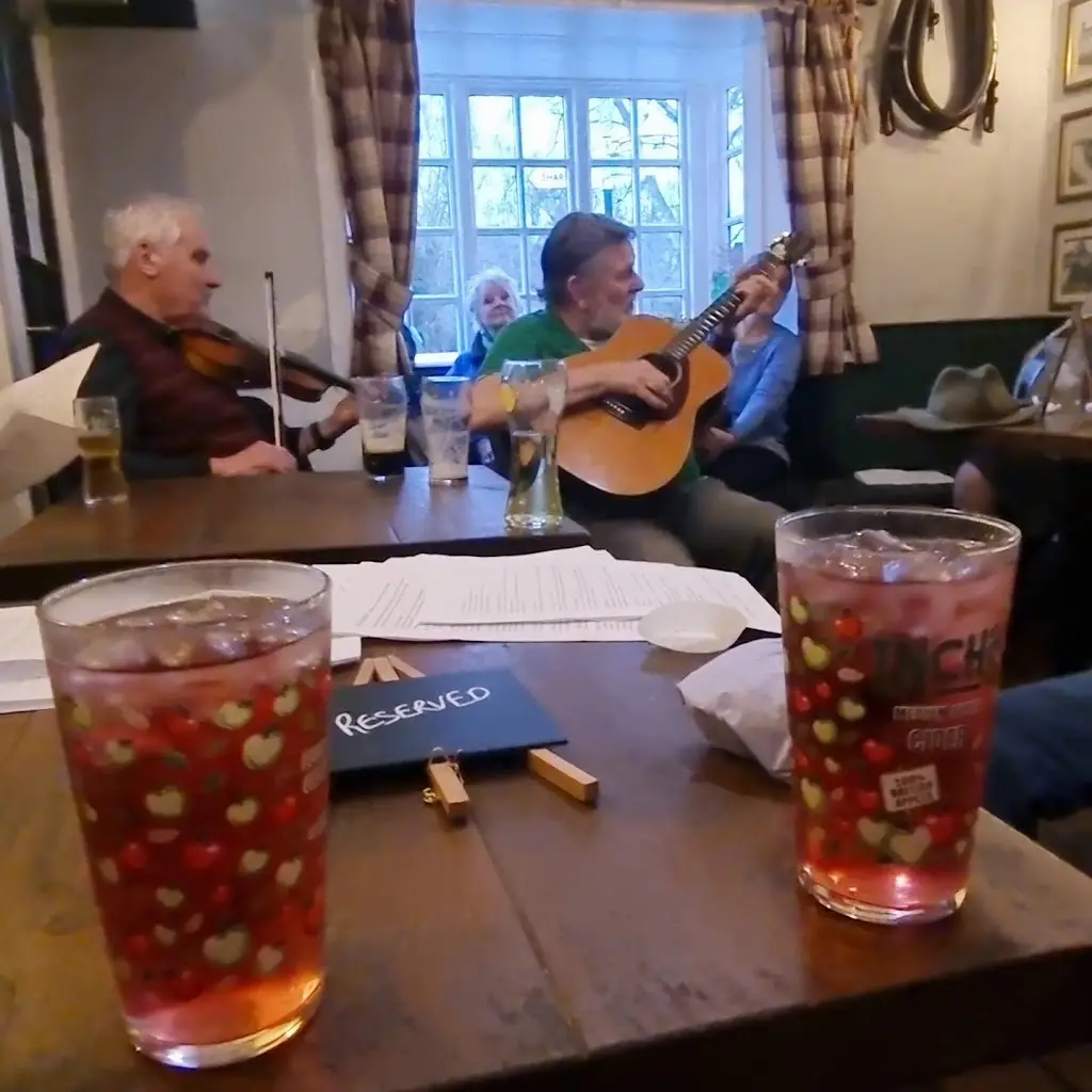 The Swan_Alrewas_slider_image_2