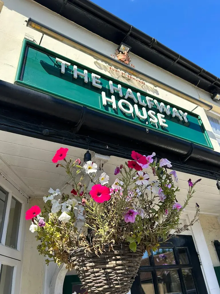 The Halfway House PH_Bovingdon_slider_image_1