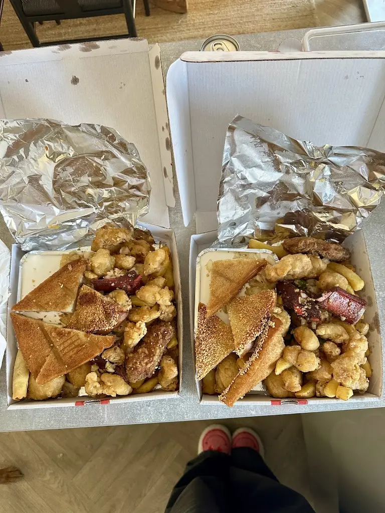 Menu_Dragon Chinese_Bowburn_image_4