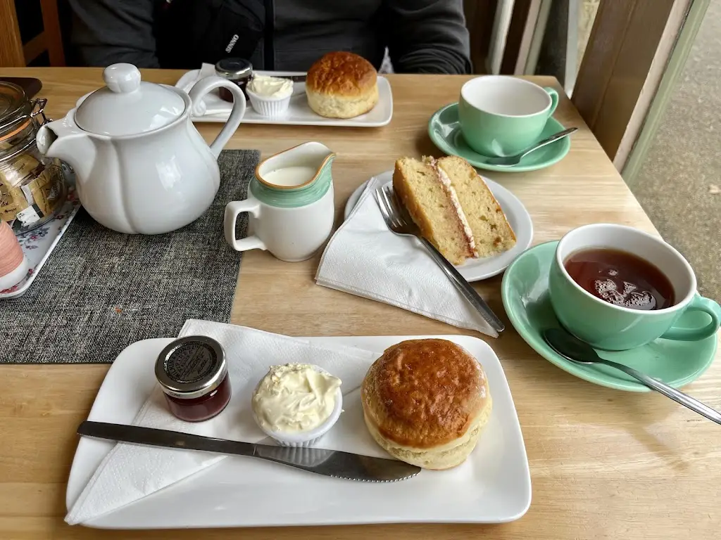 Bourton Riverside Café_Bourton on the Water_slider_image_2