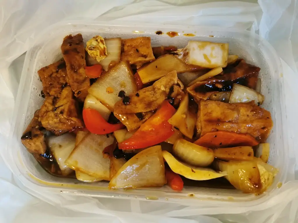 Shania_Happy House_Bowthorpe_review