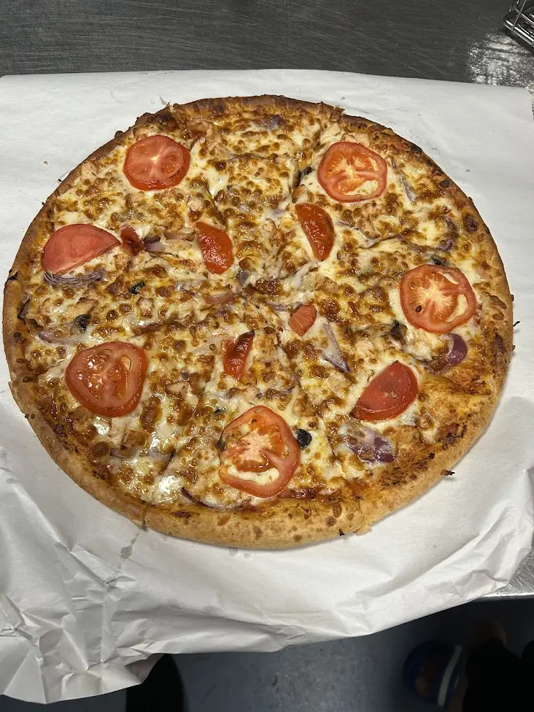 Friends Takeaway_Bowthorpe_slider_image_3