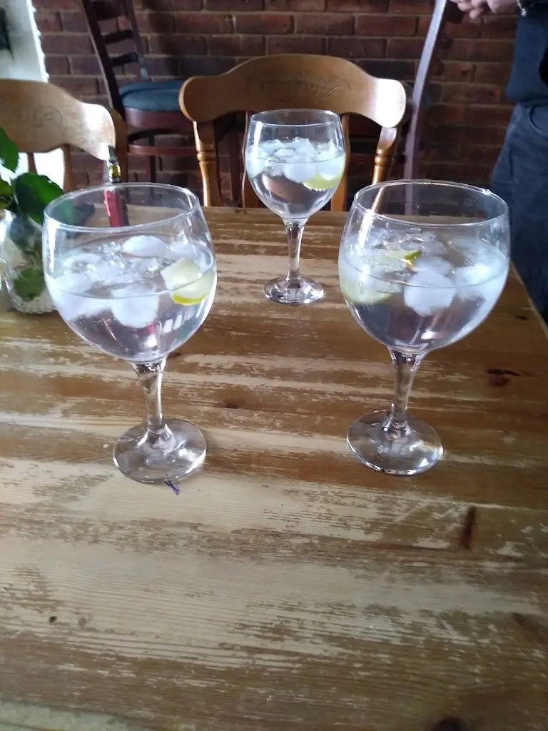 Menu_The Garibaldi_Bourne End_image_1