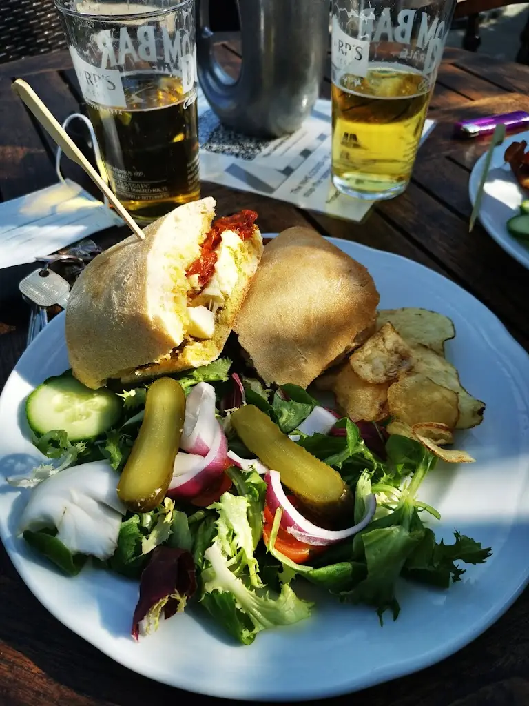 Menu_The Garibaldi_Bourne End_image_8