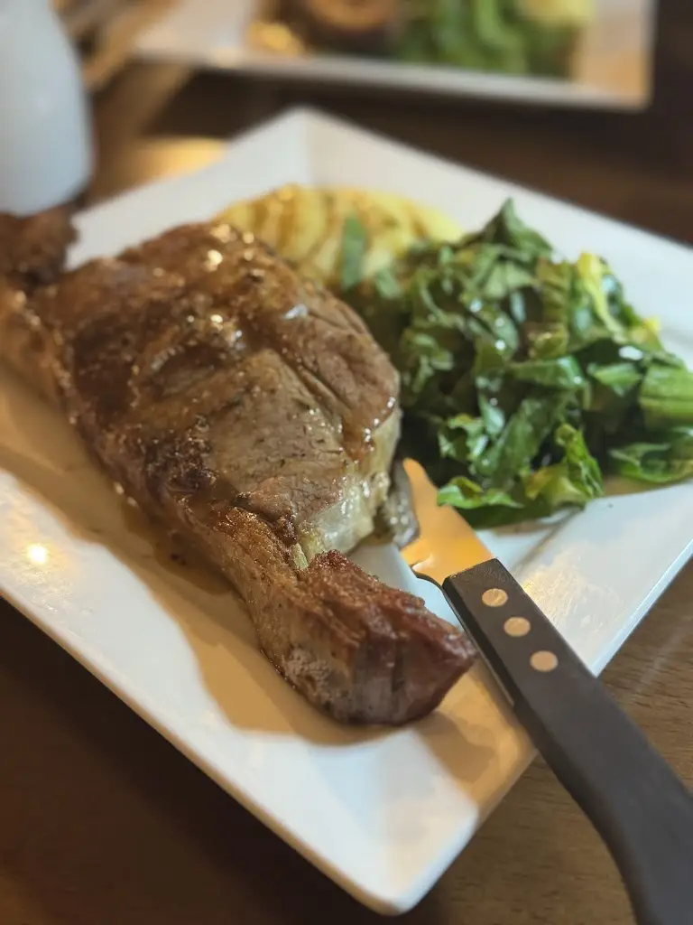 Duncan Bramwell_The Garibaldi_Bourne End_review