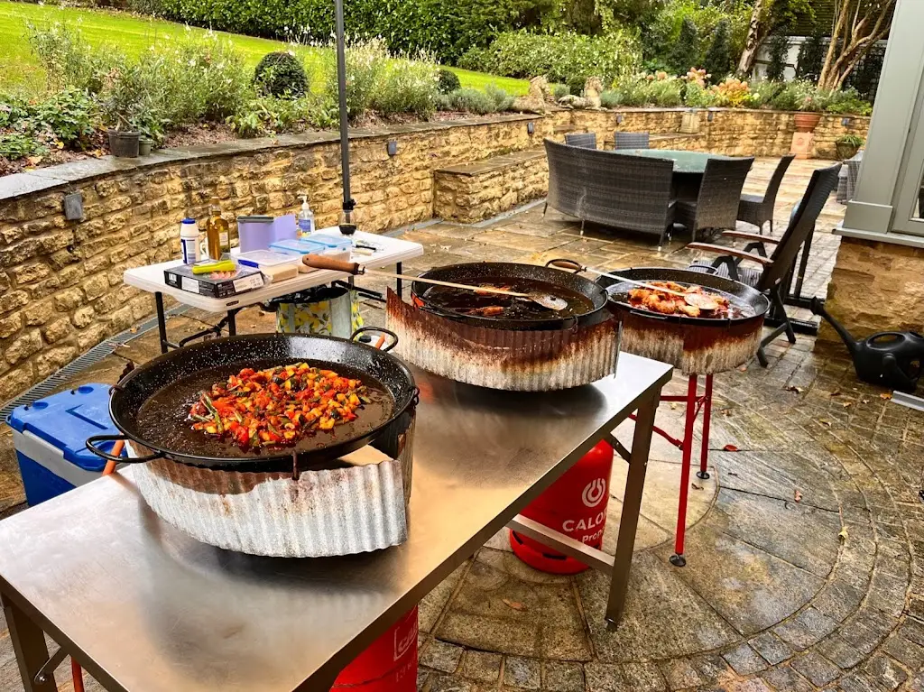 Menu_Valencia Supper Club_Bourne End_image_6