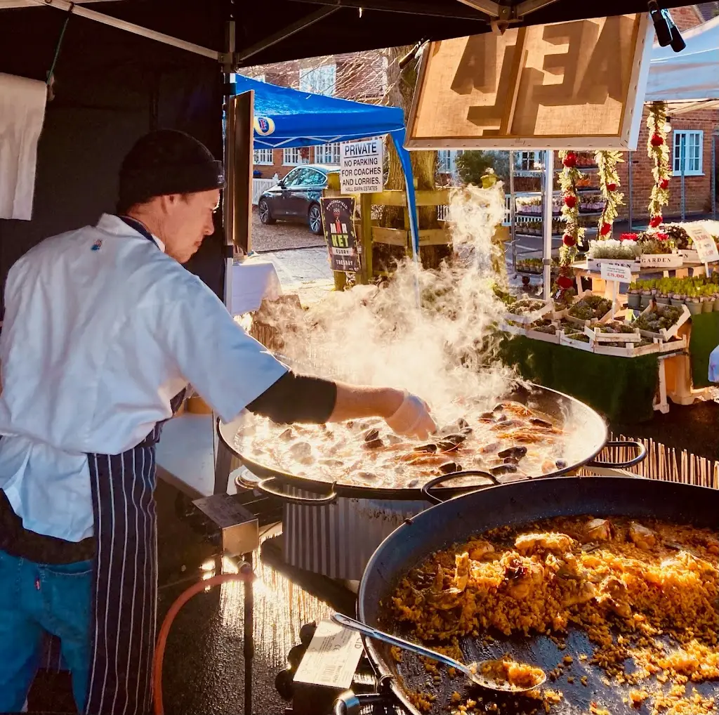 Menu_Valencia Supper Club_Bourne End_image_7