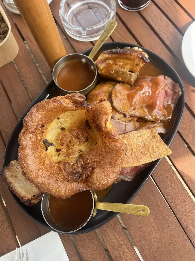 Emma Burke_Spade Oak Hotel Bourne End_Bourne End_review