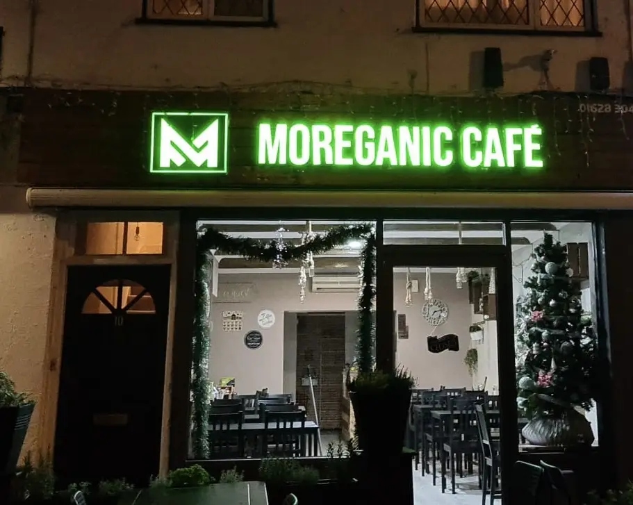 Moreganic ️ restaurant in Bourne End