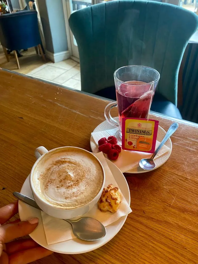 Ferry Cookham_Bourne End_slider_image_3