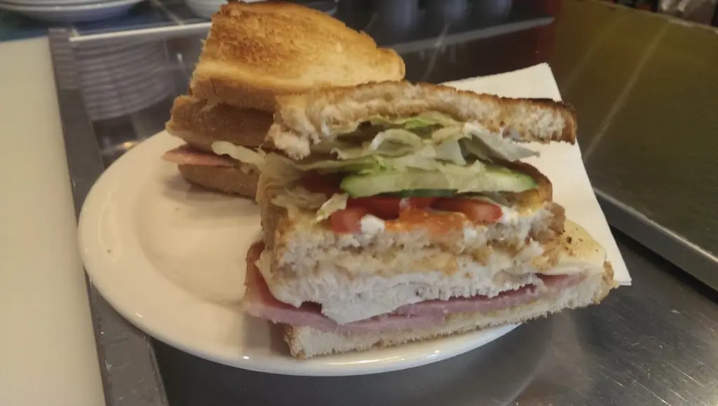 Menu_Harpers Cafe_Boxted_image_4