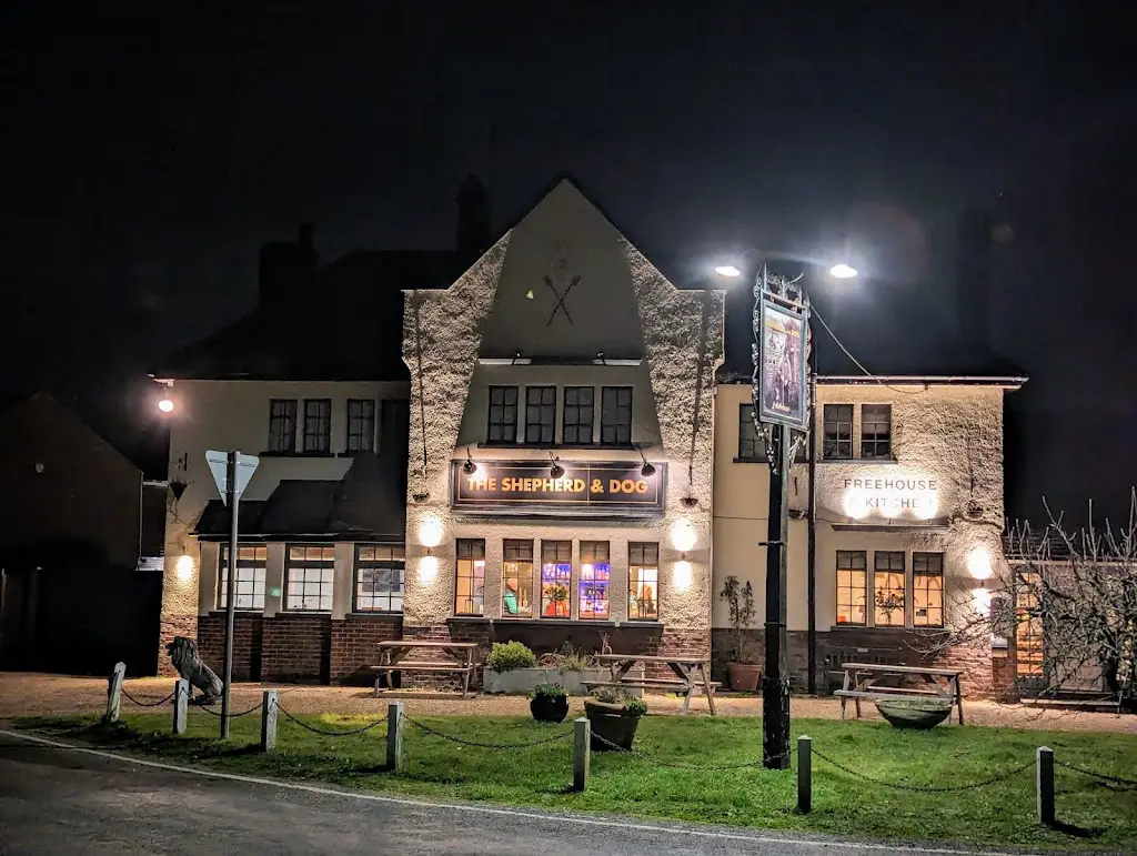 The Shepherd & Dog_Boxted_slider_image_2