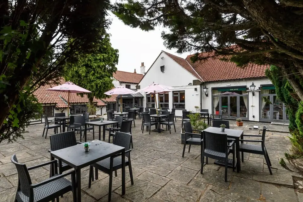 Ship Inn restaurant in Alveston