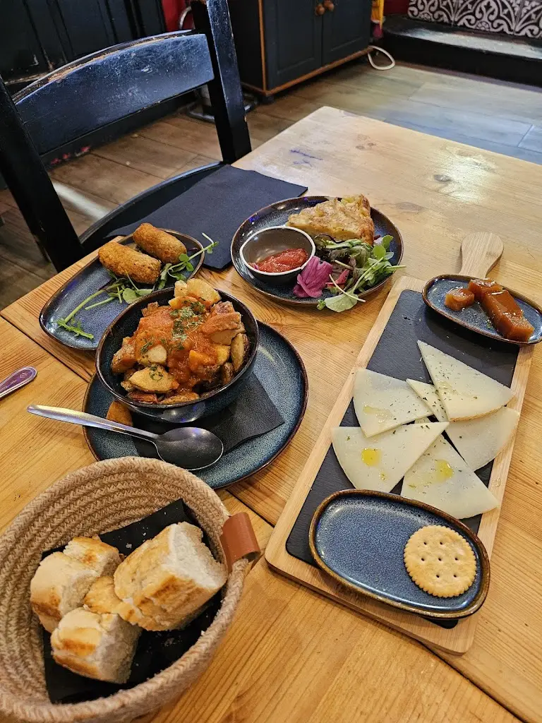 Menu_Lolas Spanish Tapas Restaurant_Bournemouth_image_5