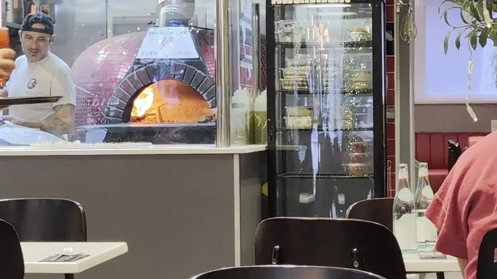 El Murrino_Bournemouth_slider_image_2