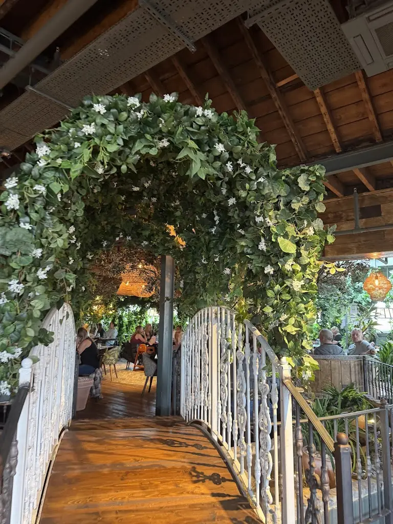 joseph hinlayagan_The Botanist Bournemouth_Bournemouth_review