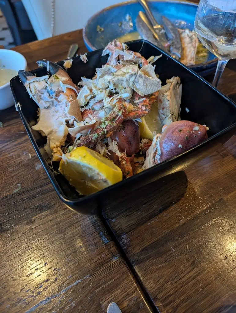 Dan Kelsey_Crab at Bournemouth_Bournemouth_review