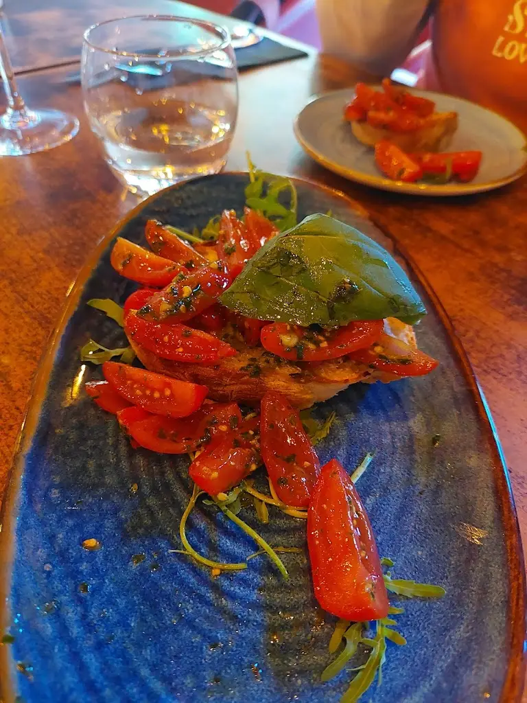 Kerstin Mo_Vicolo_Bournemouth_recensione