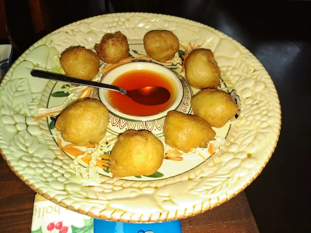 China Hand_Bourne_slider_image_2