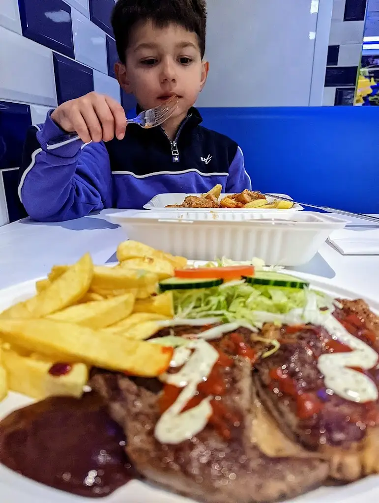 Menu_George's_Bourne_image_7