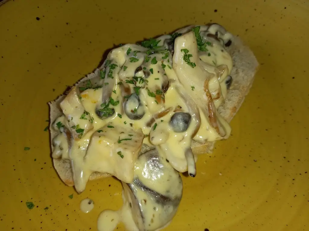 Menu_The Horseshoe_Bourne_image_9