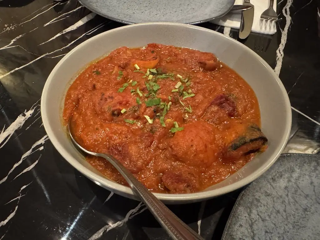 Andrew Cheng_Saffron Indian Restaurant & Takeaway_Bradley Cross_recensione