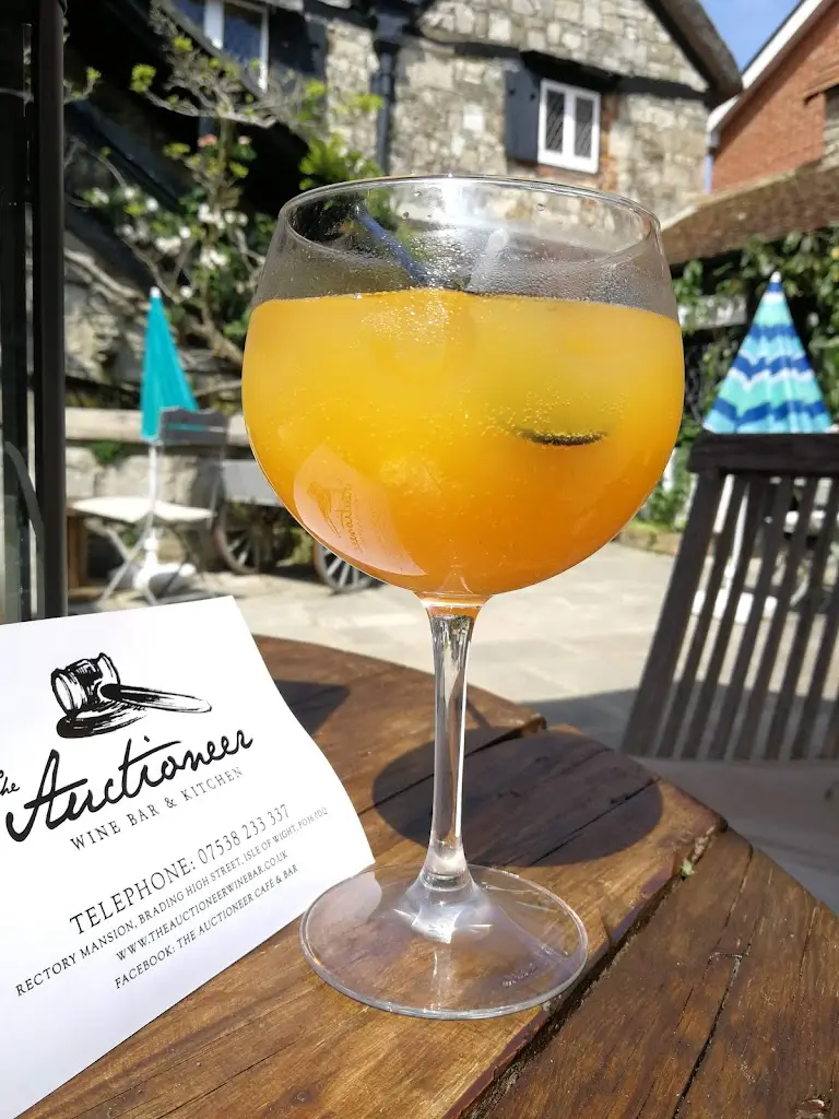 Menu_Auctioneer Wine Bar And Seafood Kitchen_Brading_image_3