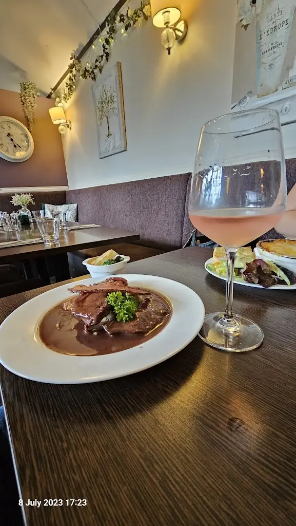 Menu_The Yarbridge Inn._Brading_image_8