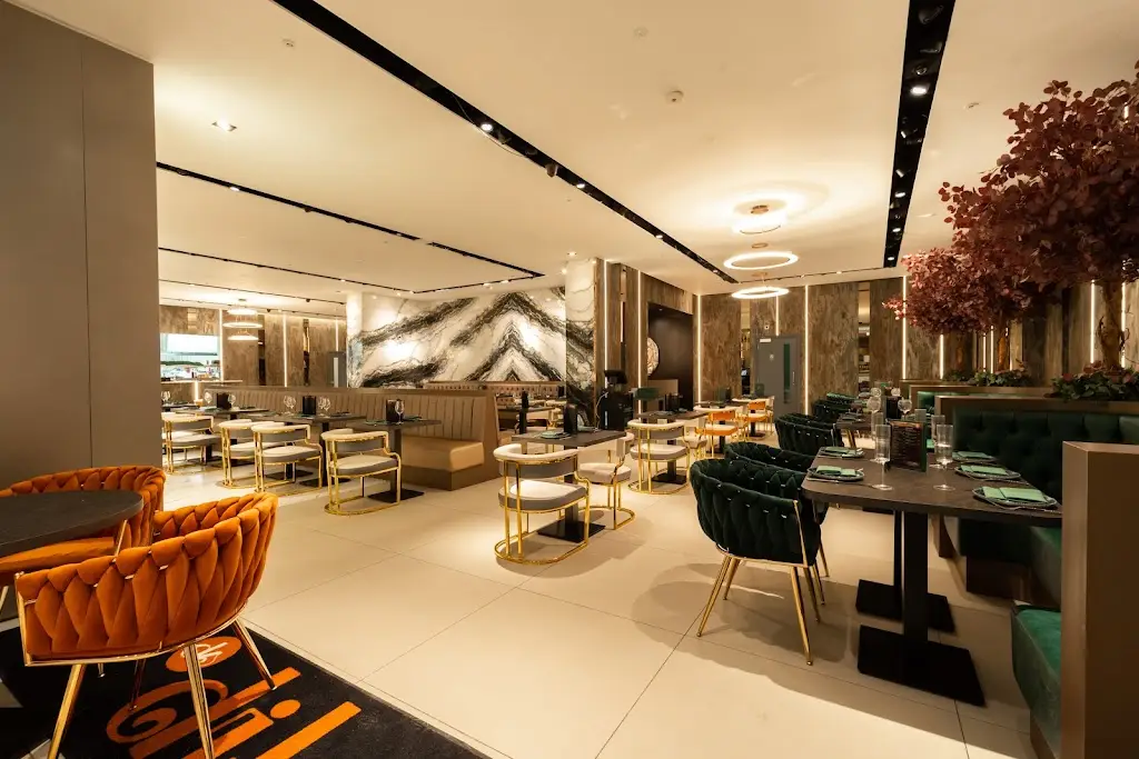 Dil Se - Mail Box restaurant in Box