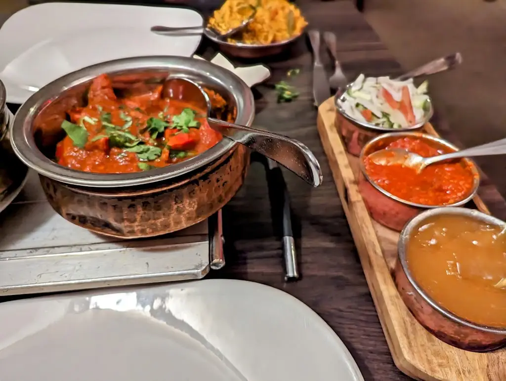 The Bengal Bear_Box_slider_image_3