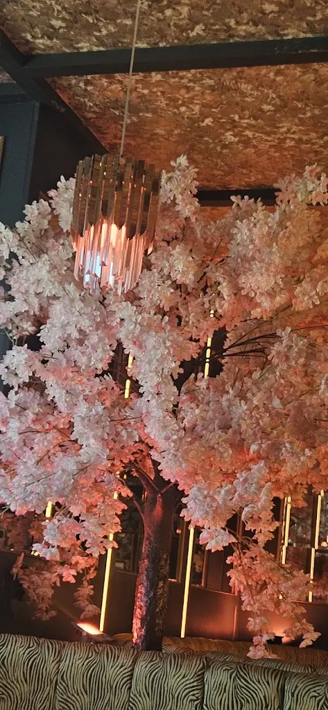 ICU143_International Restaurant_Bradford_Bewertung