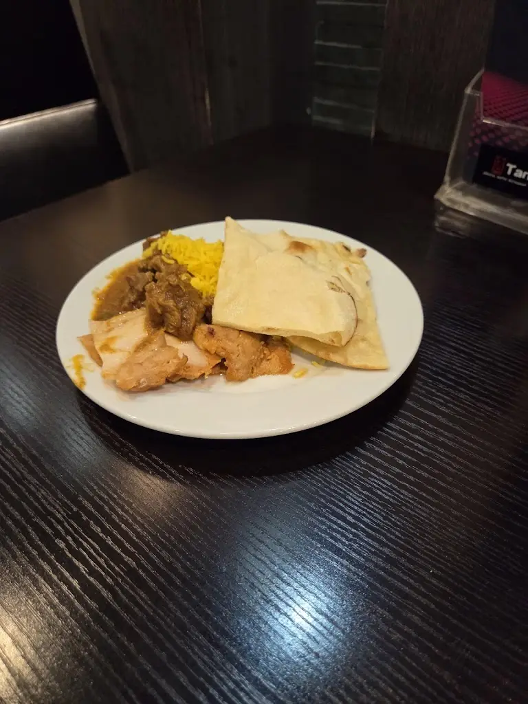 Amanda Whatmore_Tang's Buffet Bracknell_Bracknell_review