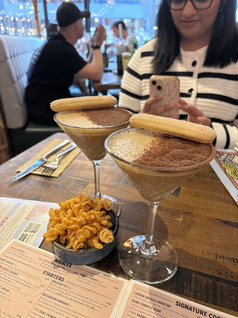 Fiona Ebel_Zizzi - Bracknell_Bracknell Forest_recensione