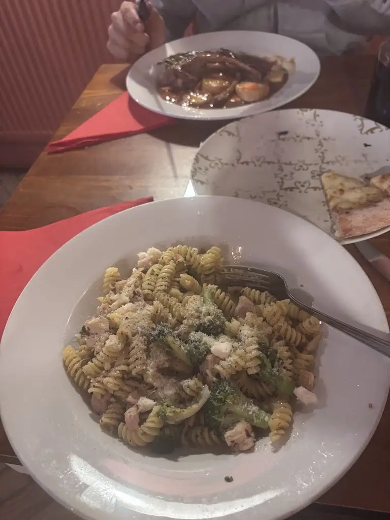 Aretha Roberts_The Boot Italian Gastropub_Bracknell Forest_review