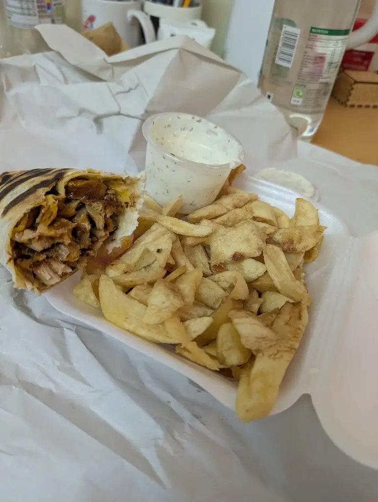 Romeos Square Pizza And Fish And Chips_Bracebridge Heath_slider_image_2