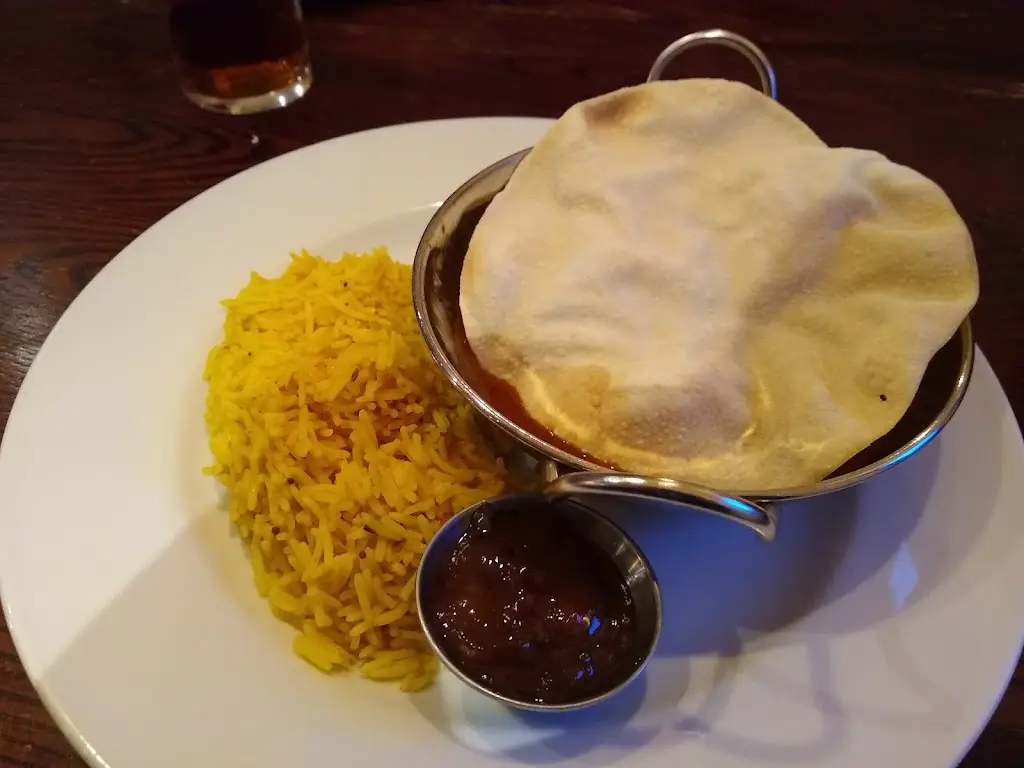 Menu_Crown & Arrows_Bracebridge Heath_image_6