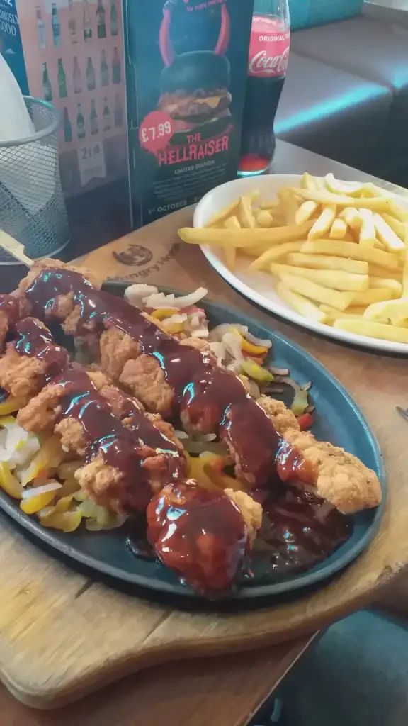 Crown & Arrows_Bracebridge Heath_slider_image_2