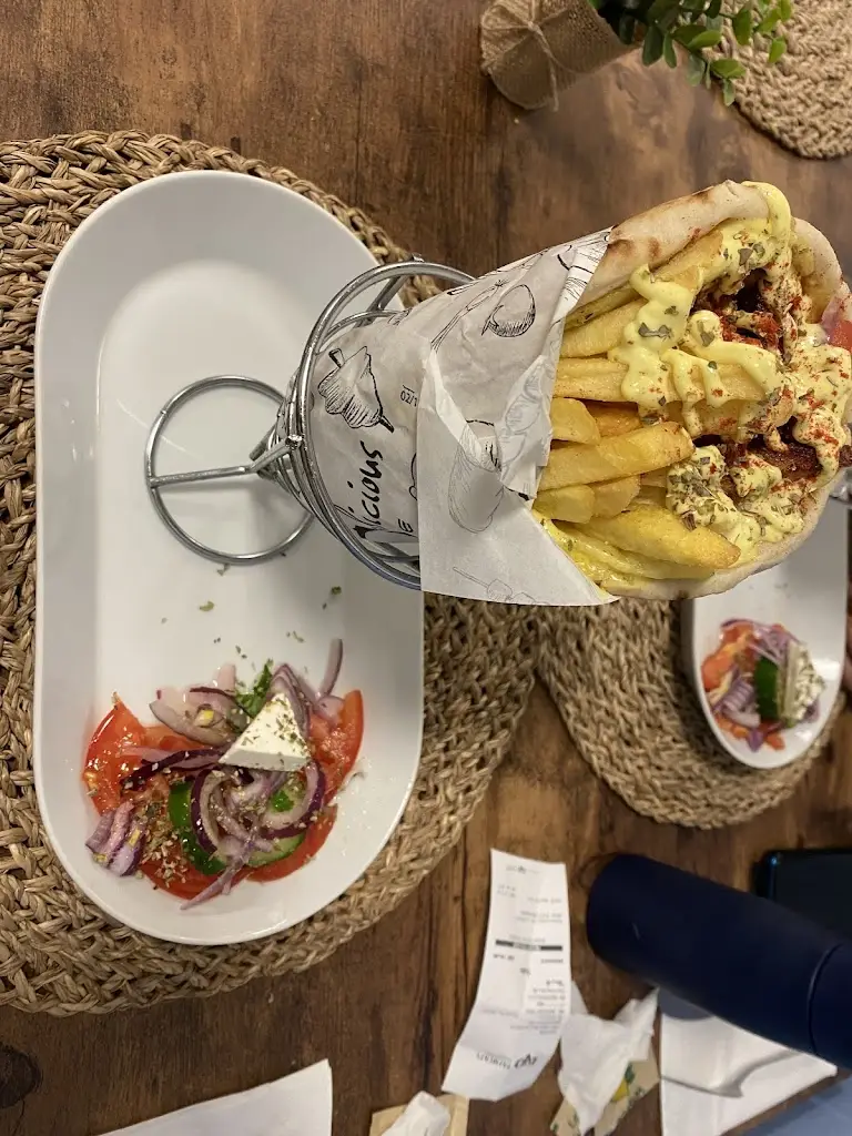 Santorini Greek Cuisine_Aldershot_slider_image_3