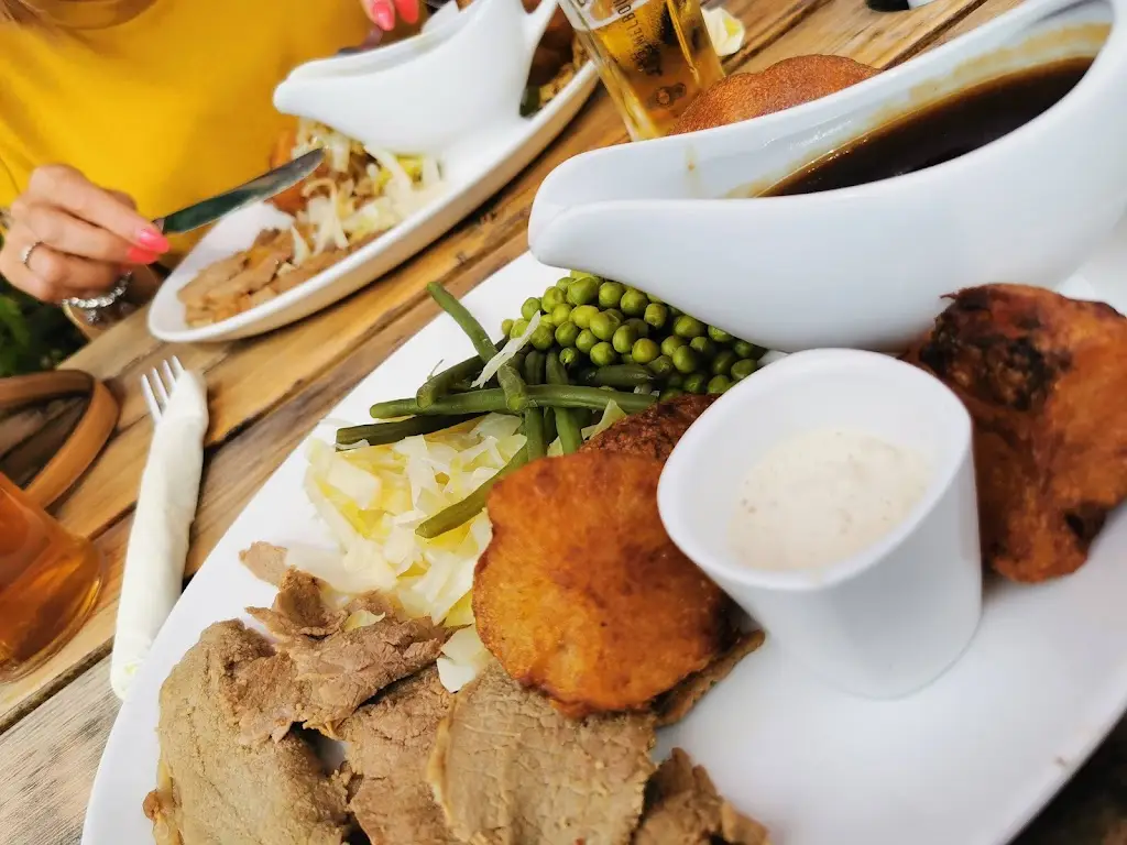 Simon Costello_Plough Pub and Kitchen - Brackley_Brackley_review