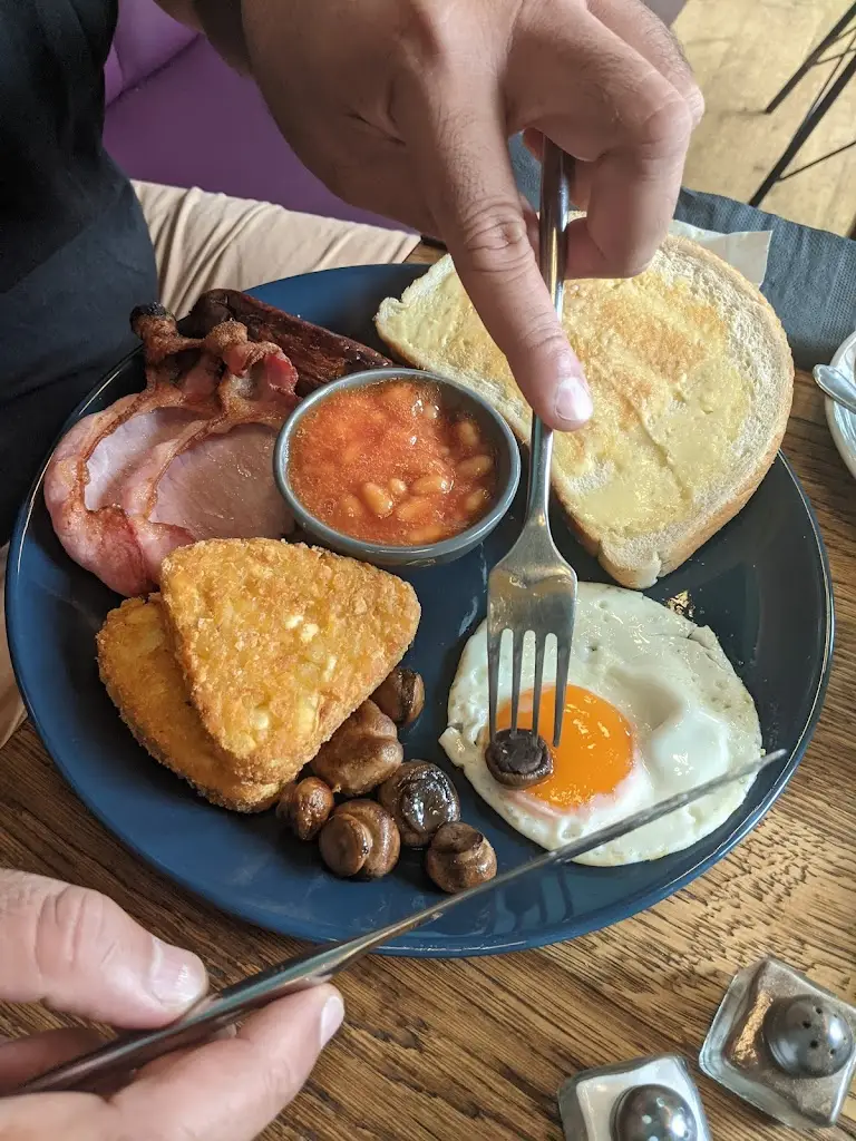 Menu_Cafe Fusion\Brackley Horror House_Brackley_image_6