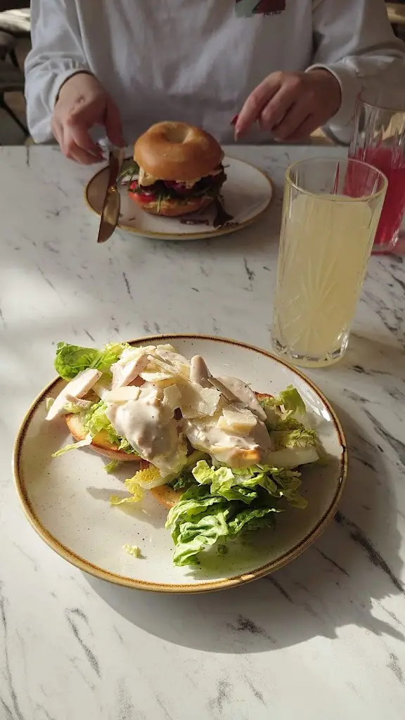 Menu_M On The Square_Brackley_image_4