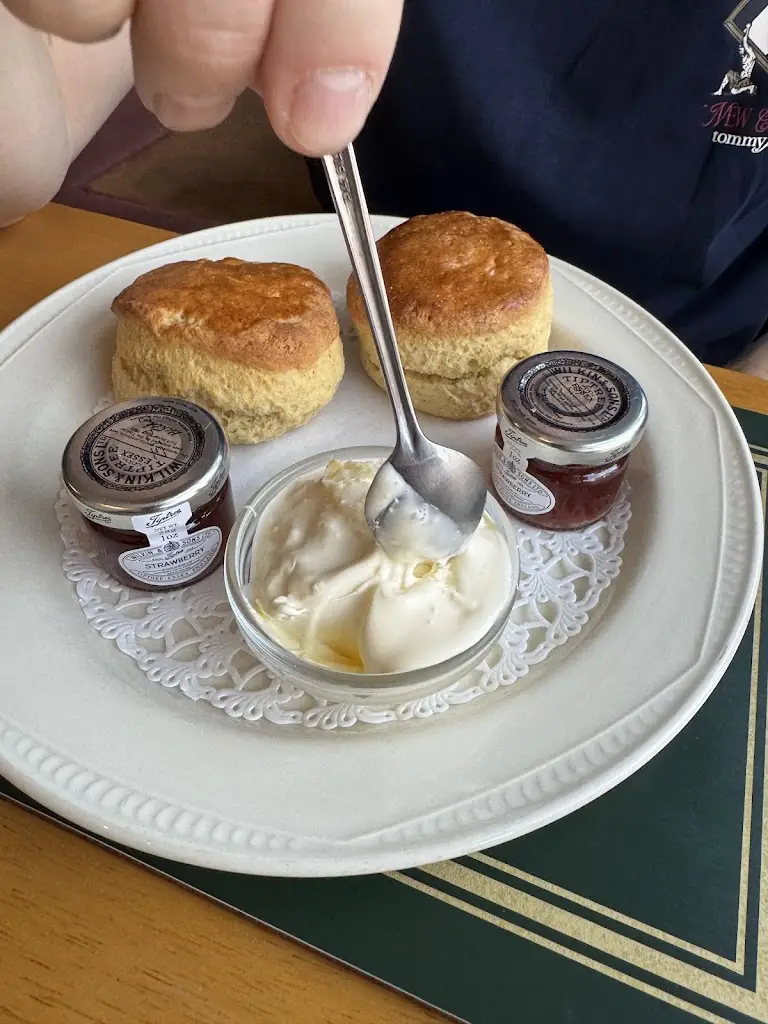 Izabela Maria_The Copper Kettle_Bovey Tracey_review