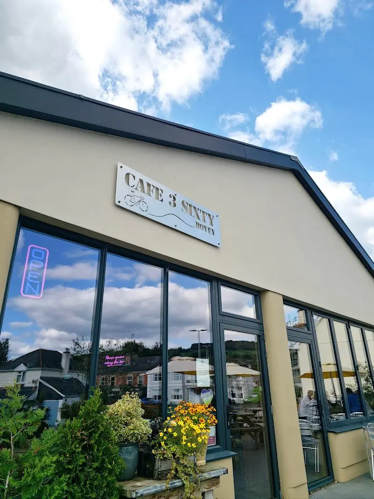 3 Sixty_Bovey Tracey_slider_image_2