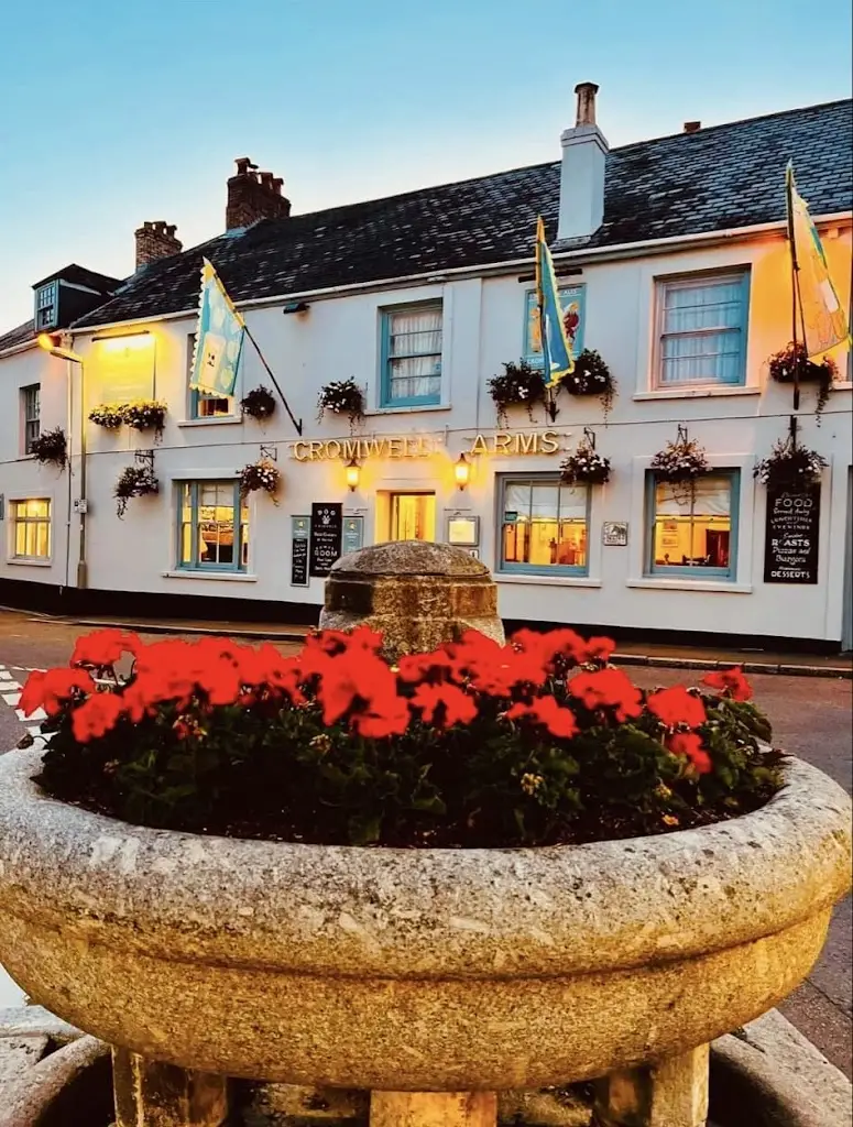 Cromwell Arms_Bovey Tracey_slider_image_1